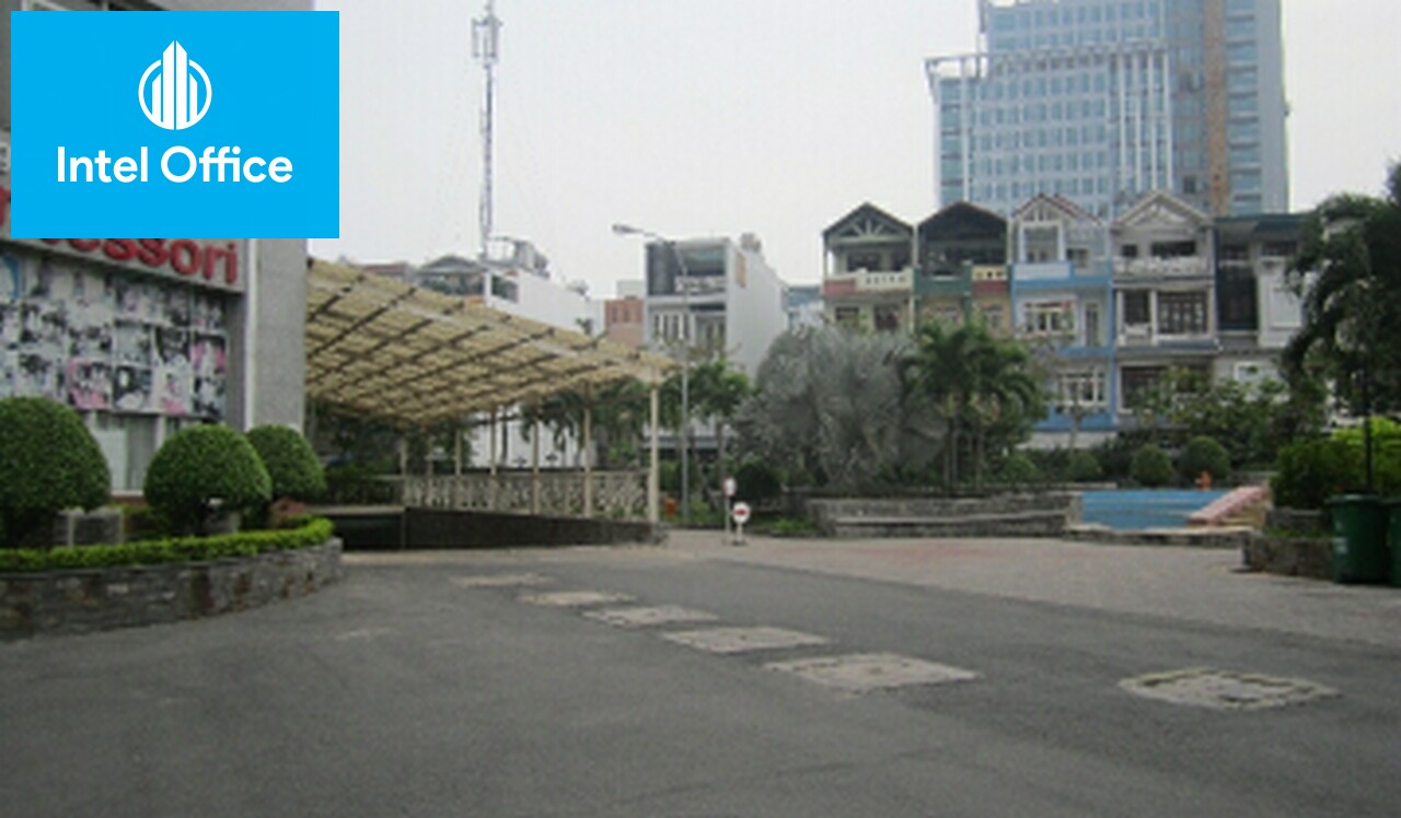 Phía trước tòa nhà cho thuê văn phòng Khu An Khánh - An Phú